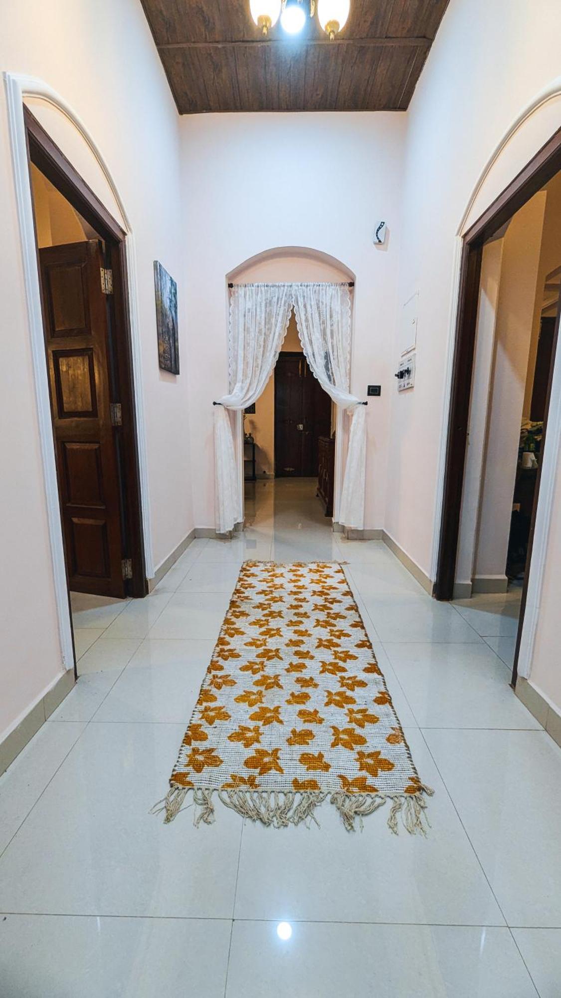 The First House By V3Homestay 4Bhk Private Pool Calangute Eksteriør billede