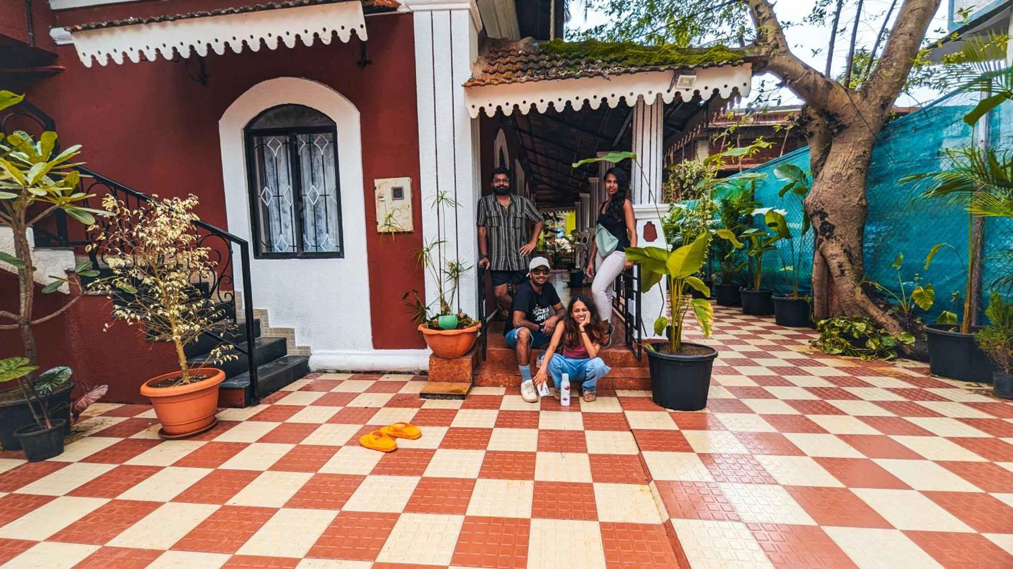 The First House By V3Homestay 4Bhk Private Pool Calangute Eksteriør billede