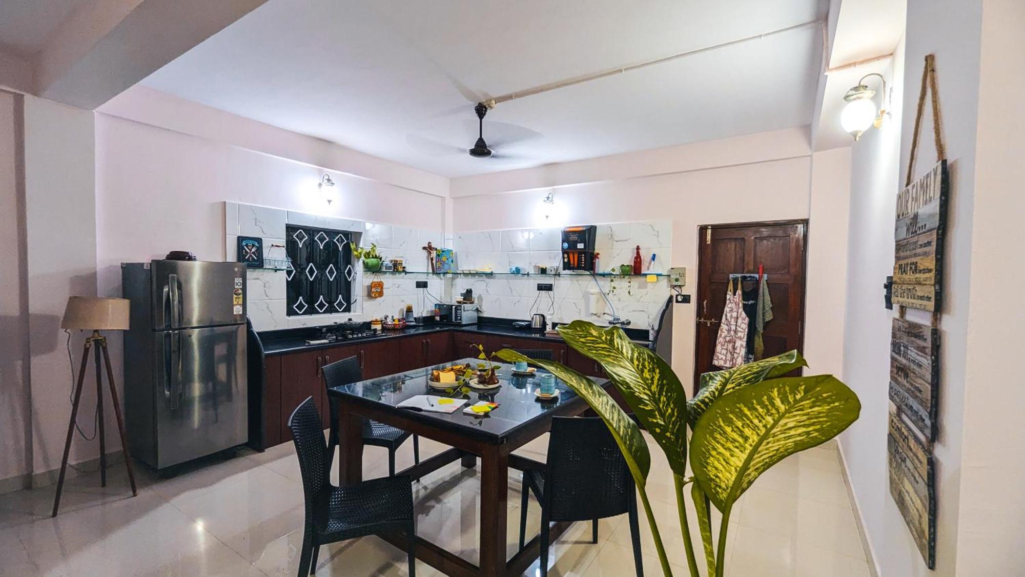 The First House By V3Homestay 4Bhk Private Pool Calangute Eksteriør billede