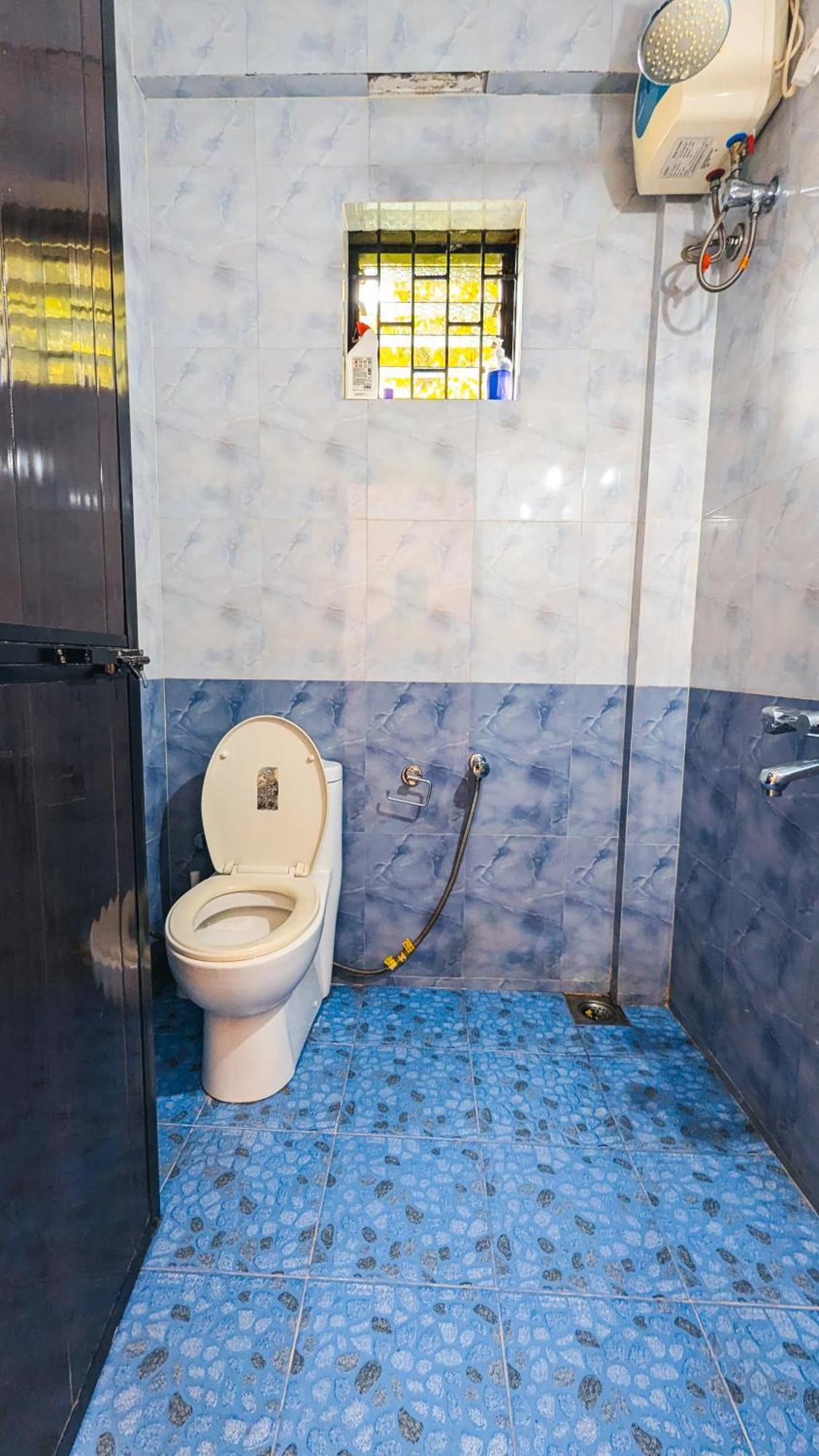 The First House By V3Homestay 4Bhk Private Pool Calangute Eksteriør billede